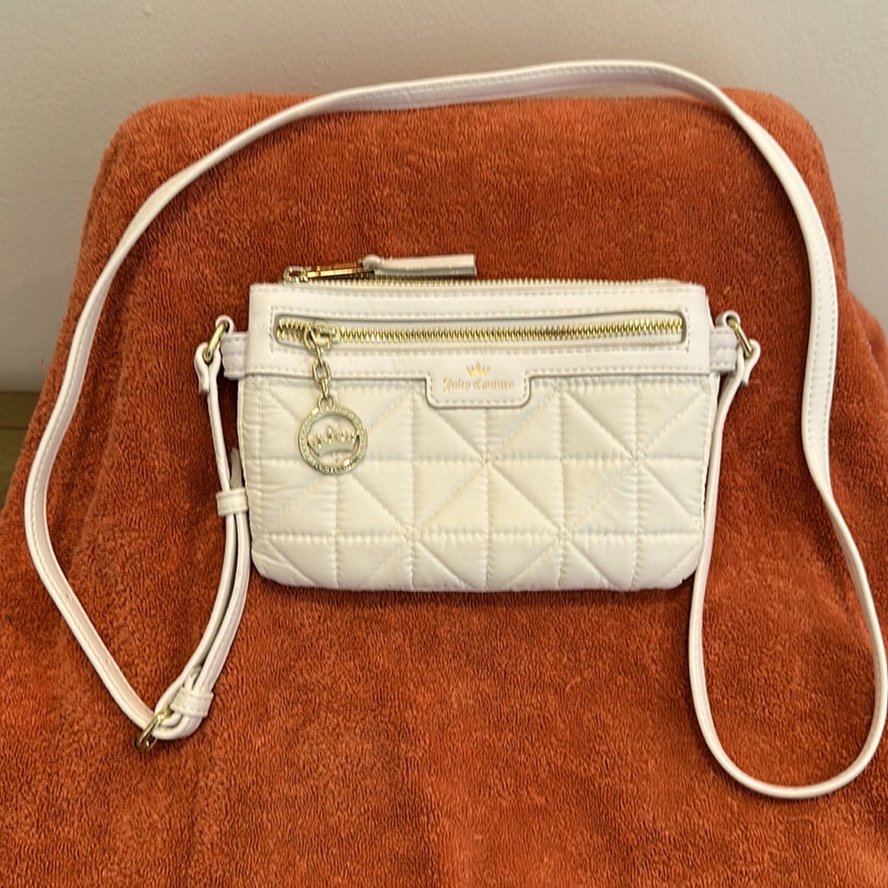 Juicy Couture Small White Crossover Bag. Excellent condition!